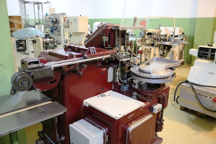 G.D2120  CHOCOLATE WRAPPING MACHINE