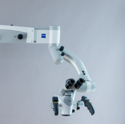 ZEISS OPMI Sensera S7 Operating Microscope