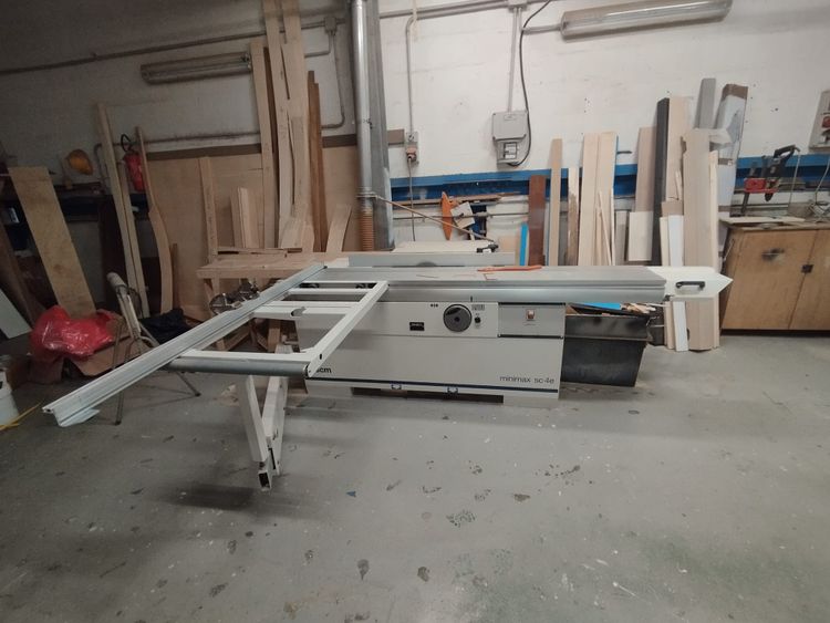 SCM Minimax SC4 E