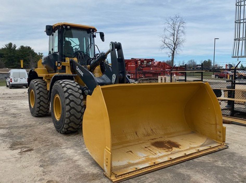 John Deere 624L Wheel Loader
