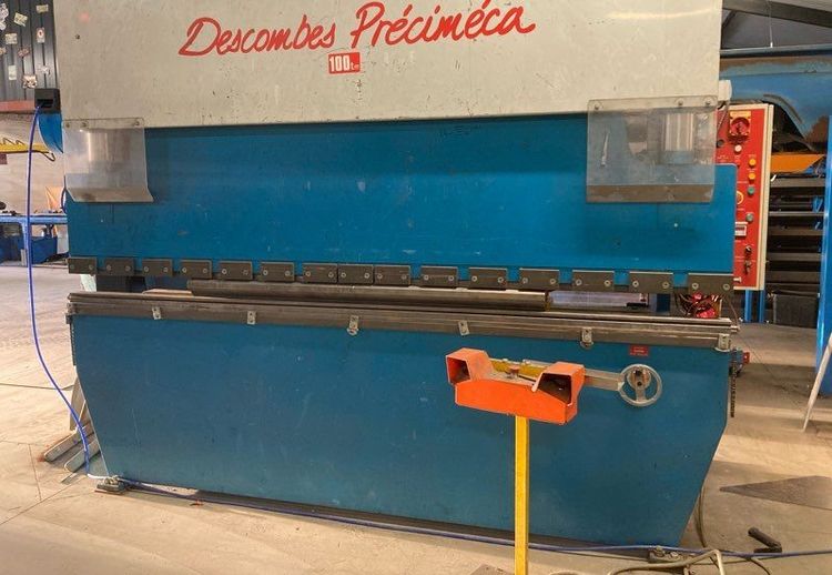 Descombes Precimeca 3m, 100 tons 100 tons.