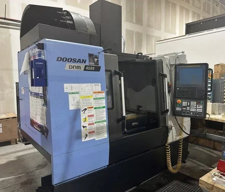 Doosan DNM 4500 3 Axis