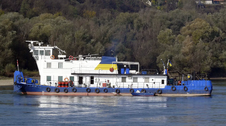 Push Boat Gross Tonnage: 408