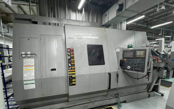 Doosan Fanuc 18i-TB Control 5,000 RPM Puma MX2000ST 9 Axis