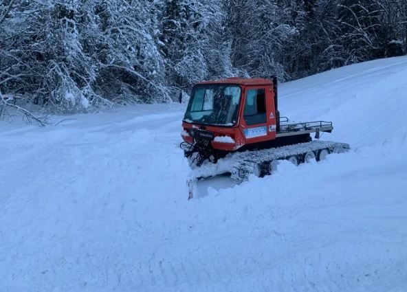 Kassbohrer, Pistenbully PB200