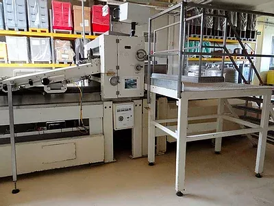 Comas, Haas Linzer biscuit production line 4.800 filled biscuits of 50 grams per hour