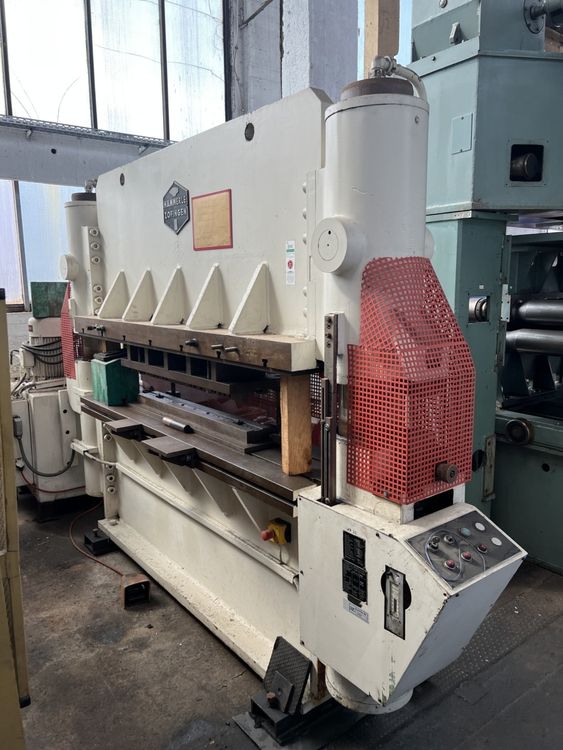 Hammerle 2S-100-2050  100 ton