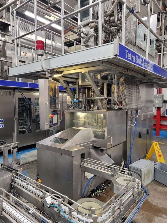 Tetra Pak TBA 19 200 Slim V010 aseptic filling line