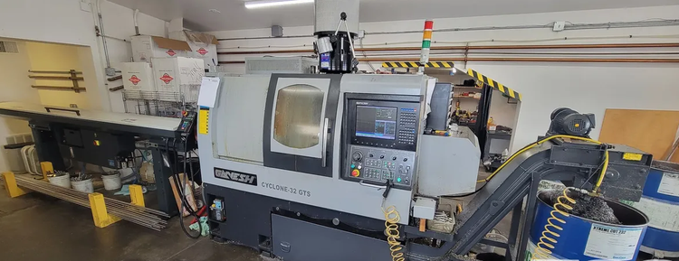 Ganesh Control CNC (Ganesh / Mitsubishi) 6,000 RPM CYCLONE-32GTS  2 Axis