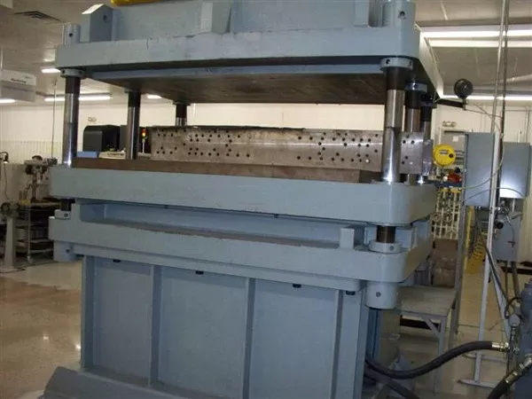 Madison MADISON 650 Ton