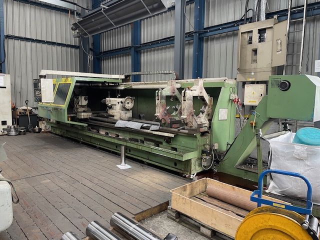 Poreba FANUC OT 800rpm TRP 93N CNC Lathe 2 Axis