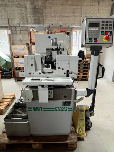 Lambert, Wahli W 91 Variable Speed High precision hobbing machine