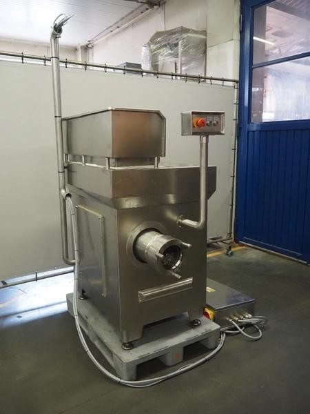 Wolf 160 mm Automatic  mincer