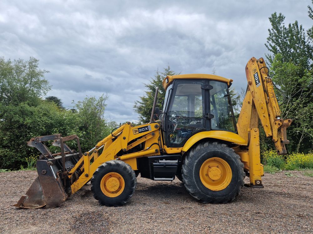 JCB 3CX Backhoe Loader