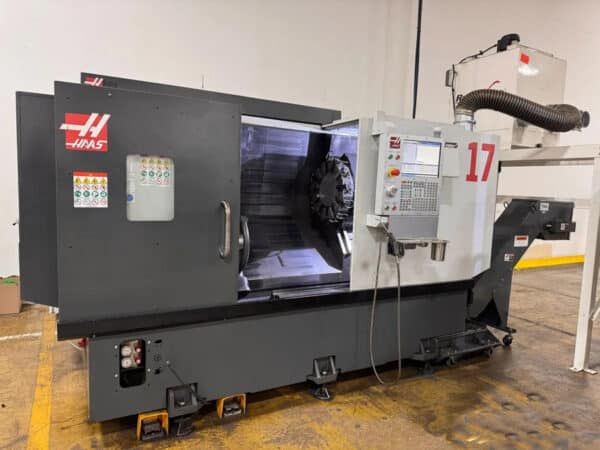 Haas Haas CNC Control 3400 RPM ST-30  2 Axis