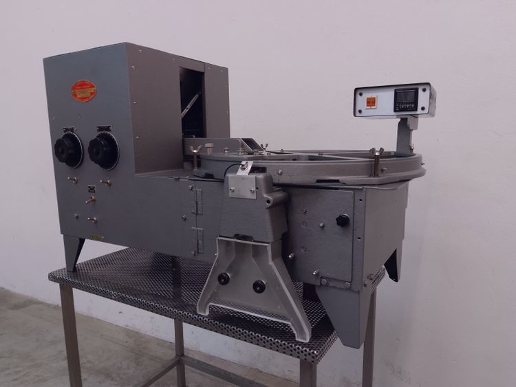 King TB 2 TABLET AND CAPSULE COUNTER