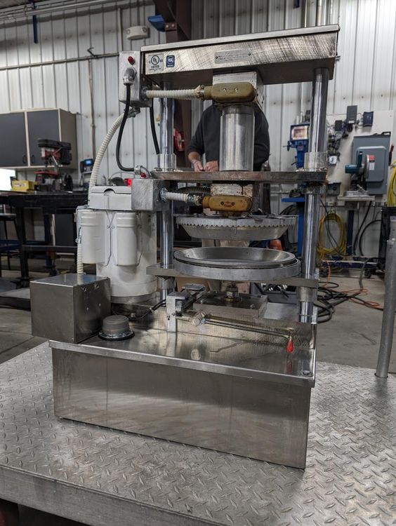 Comtec 2200 Pie and Pastry Crust Press