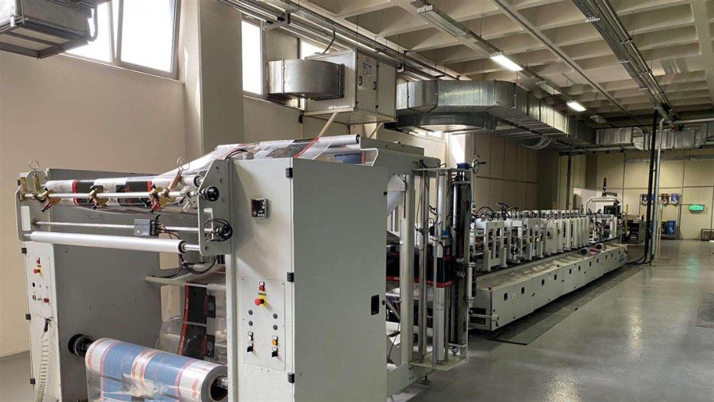 Totani ST30 Pauches and vacuum bag making