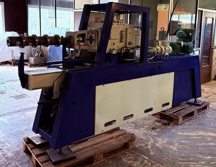 Clextral EV32 EXTRUDER