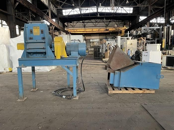 Mitts & Merrill 13CSD hog mill