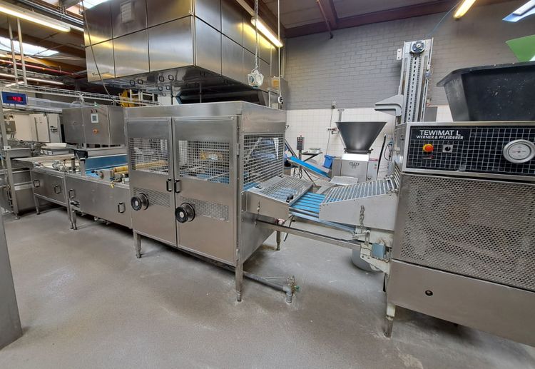 W & P Bread roll machine