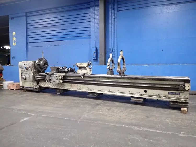 Engine Lathe Variable Speed CP TOOLS DL 32200