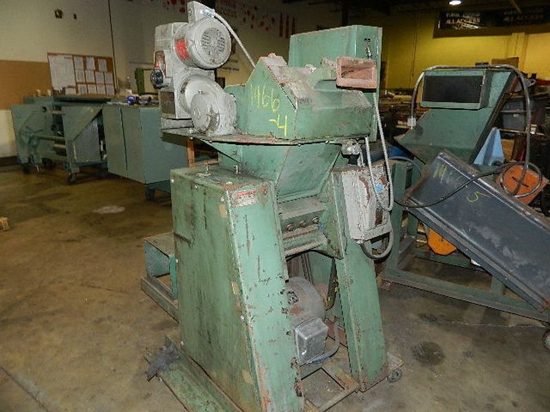 Foremost 141 ML, Grinder