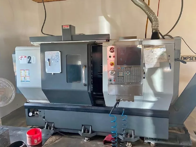 Haas CNC 4,000 RPM ST-20 2 Axis