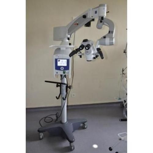 ZEISS OPMI Sensera Surgical microscope