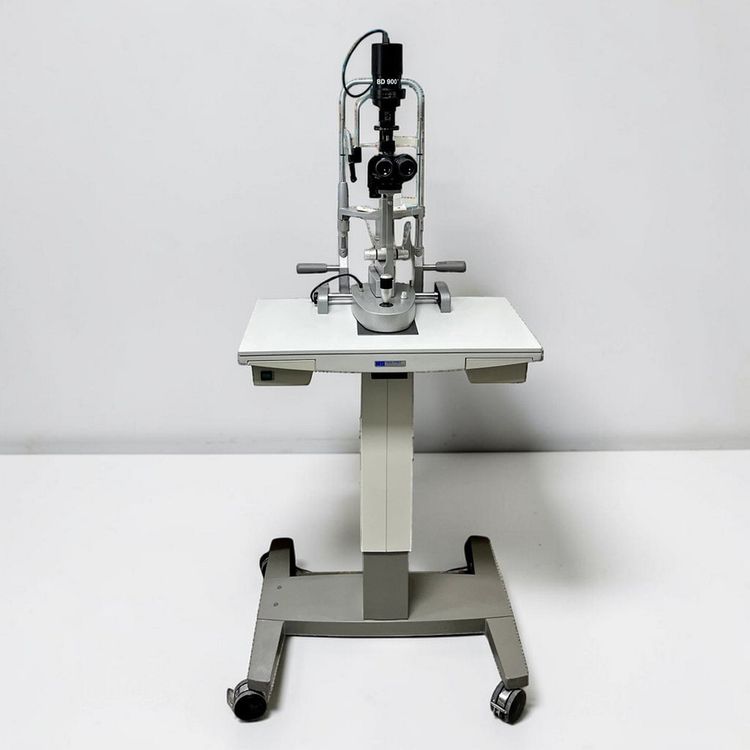 Haag Streit BD 900 Slit Lamp