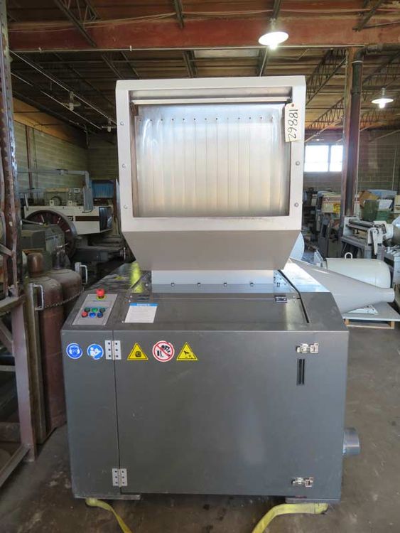 Cumberland FX1628 granulator system