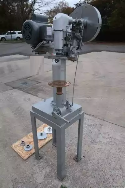 Rooney S10A, Semi-Automatic Can Seaming Machine