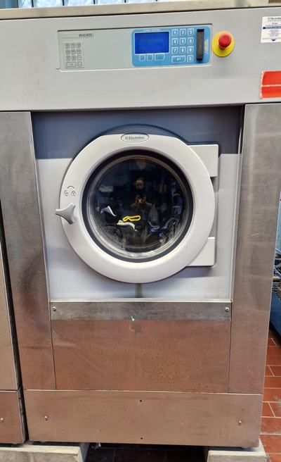 Electrolux W 4240 H Washer extractor