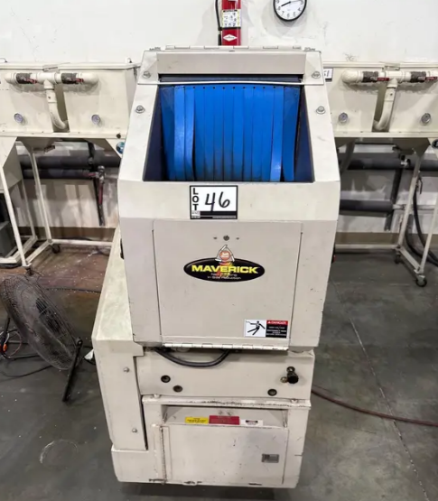 Ball & Jewell Maverick 814