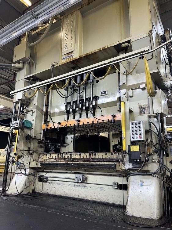 Minster E2 800 800 tons