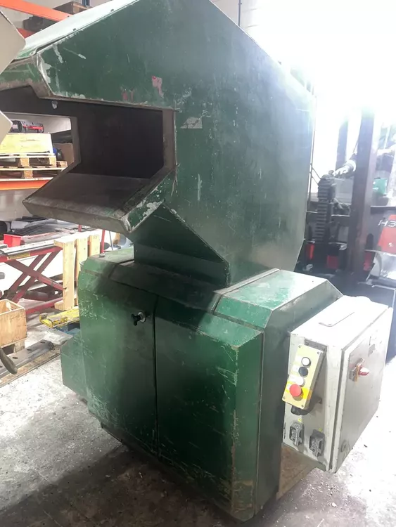 Rapid 2645 Granulator