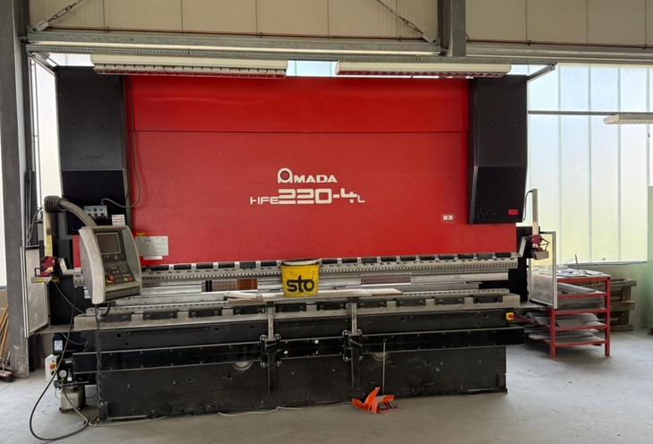Amada HFE 220-4L 220 TON