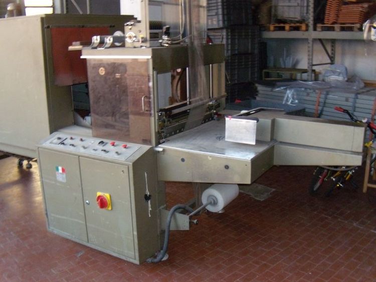 Others Shrink packing machine
