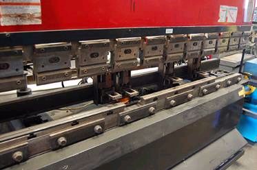 Amada CNC Hydraulic Press Brake  RG- 80 88 Ton