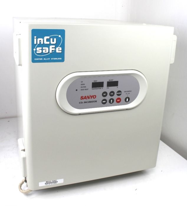 Sanyo MCO-5AC Incusafe Compact CO2 Incubator