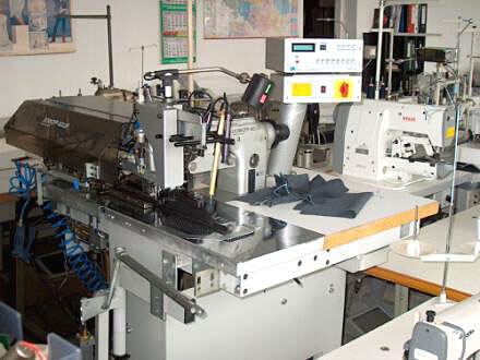 Duerkopp adler 745 – 21 Automatic Pocket Sewing Machine