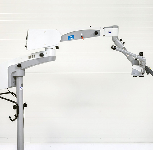 ZEISS Opmi Sensera S7 Surgical Microscope