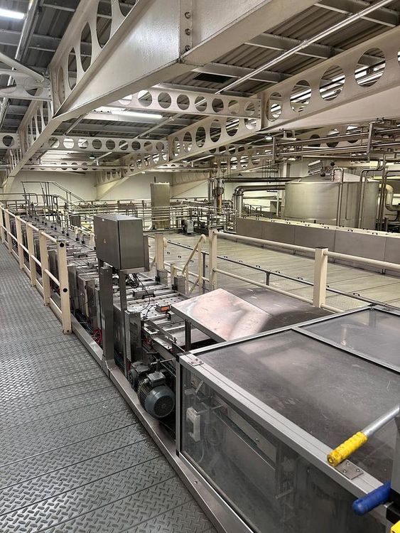 Krones PC 15.6-523-32 Pasteuriser