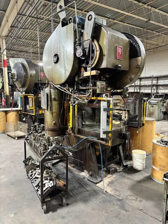 L&J 100 100 Ton