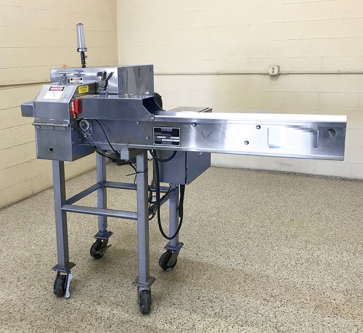 Magnuson 2-E-HC Hand fed corn kernel cutter