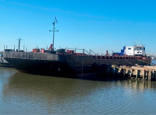 HOPPER BARGE
