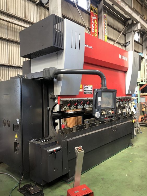 Amada HD1303NT 130t