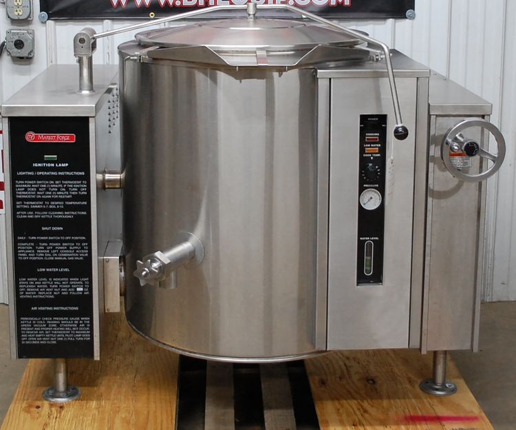 Market Forge FT-40GL Natural Gas 40 Gallon Steam Jacketed Tilt Soup Kettle