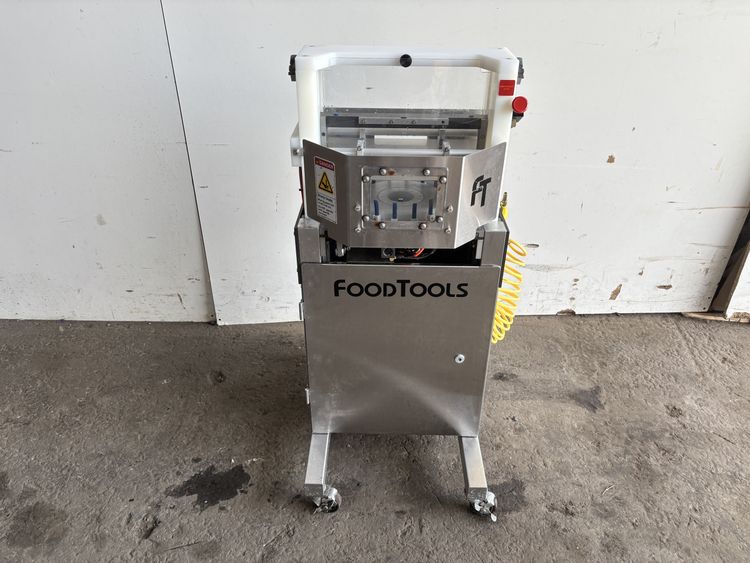 Food Tools CS4AAC round cake cutter