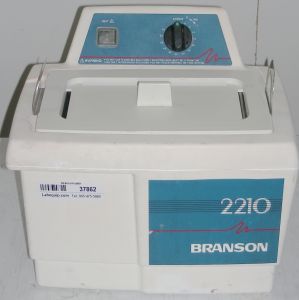 Branson 2210R-MTH Ultrasonic Cleaner